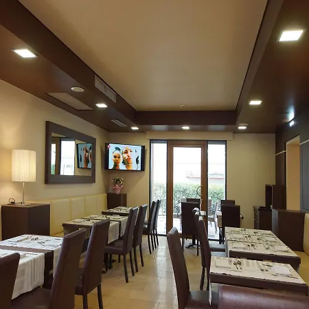 Clarin 14 By Dori Hotel 3*