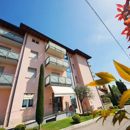 Clarin 14 By Dori 3* Peschiera del Garda