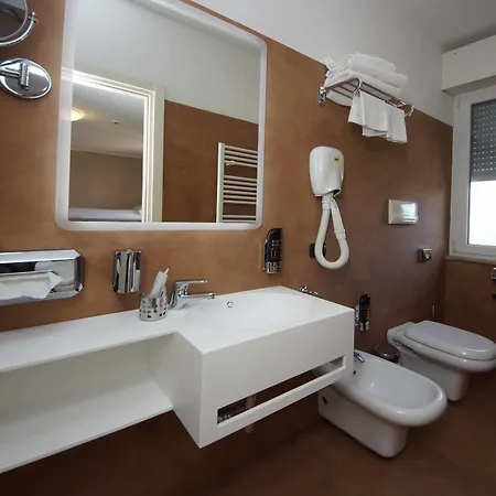 Clarin 14 By Dori Hotel 3*