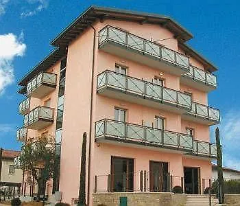 Clarin 14 By Dori 3* Peschiera del Garda