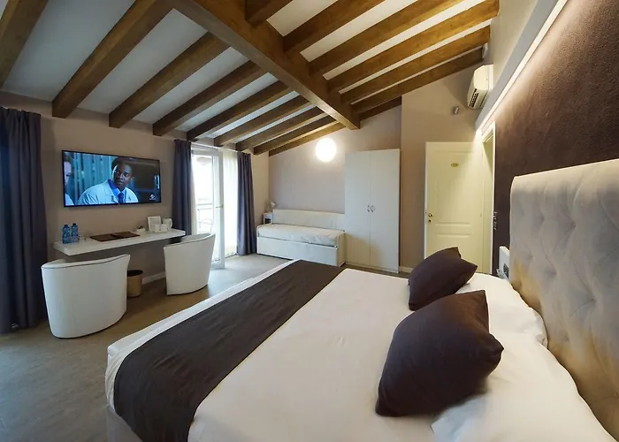 Clarin 14 By Dori 3*