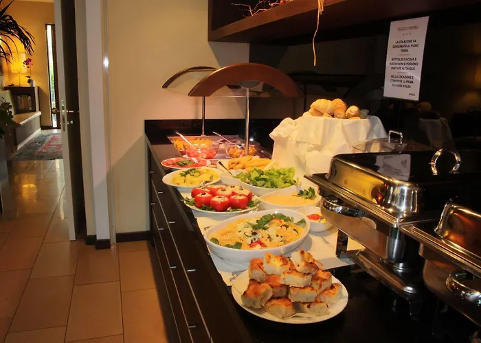 Clarin 14 By Dori 3* Πεσκιέρα ντελ Γκάρντα