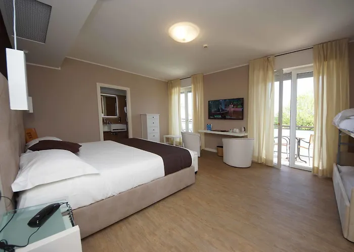 Clarin 14 By Dori Hotel Peschiera del Garda