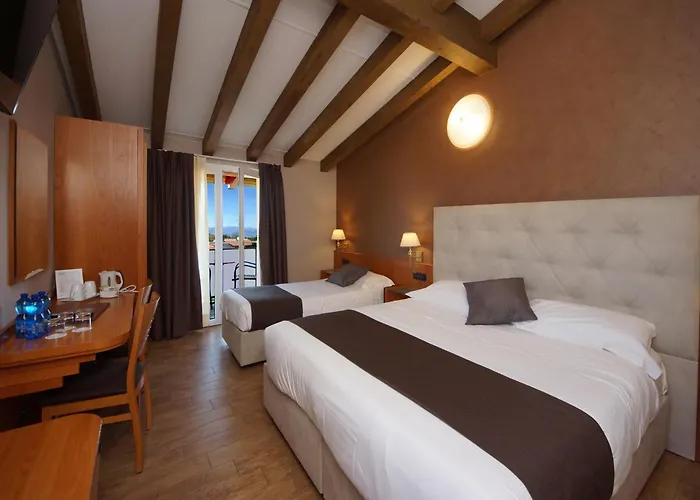 Hotel Clarin 14 By Dori 3*
