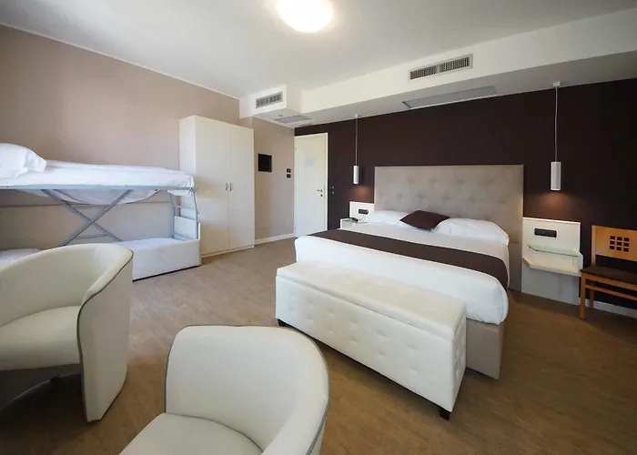 Clarin 14 By Dori Hotel 3*