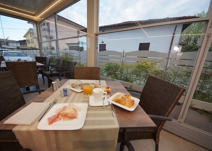 Clarin 14 By Dori Hotel 3*